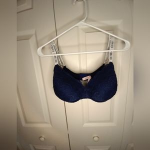 Victorias Secret Lightly Lined Navy Lace Demi 36DDD